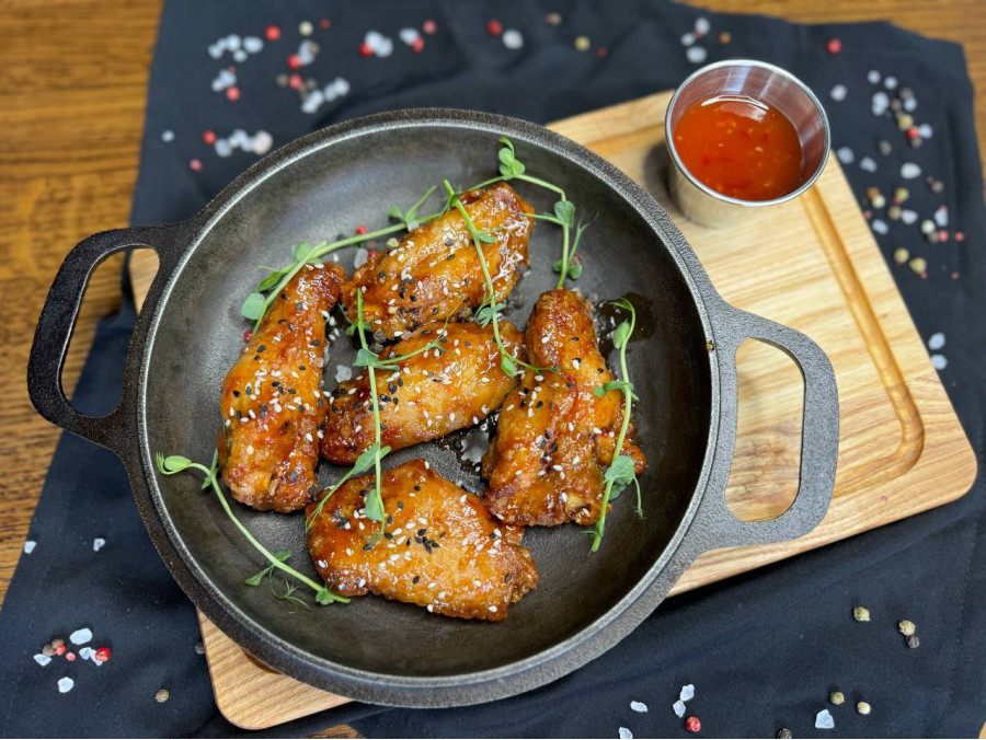Курячі крильця BBQ 300г/50г 
